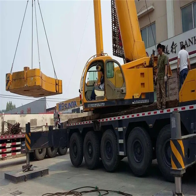 安庆迎江当地吊车出租|机器吊装|75吨|工厂搬迁服务